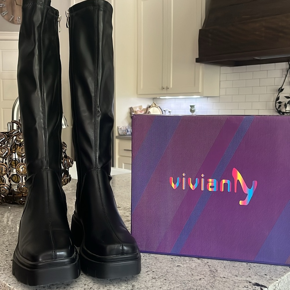 Vivianly Platform Tall Boots NEW! Size 38 (8)